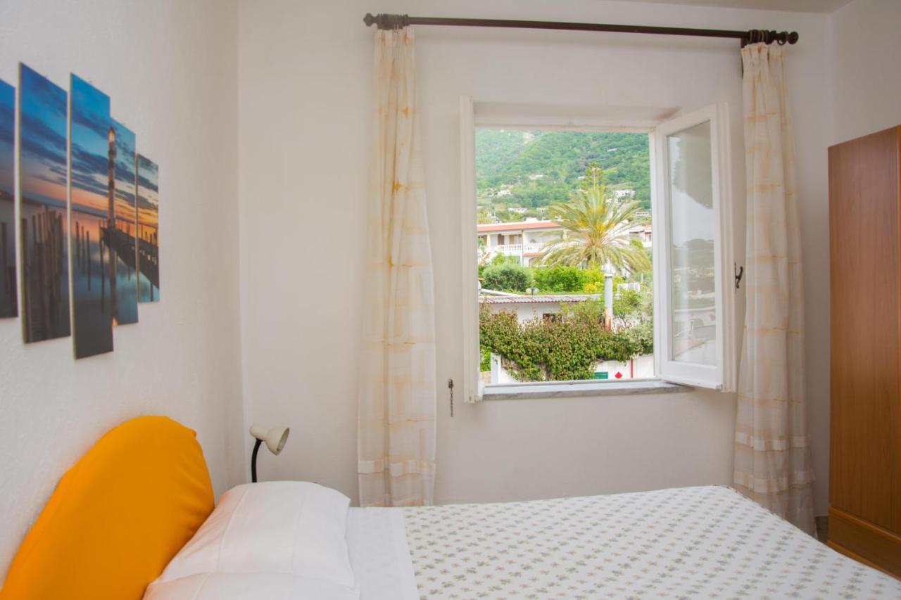 Hotel Villa Mena Forio  Exterior photo